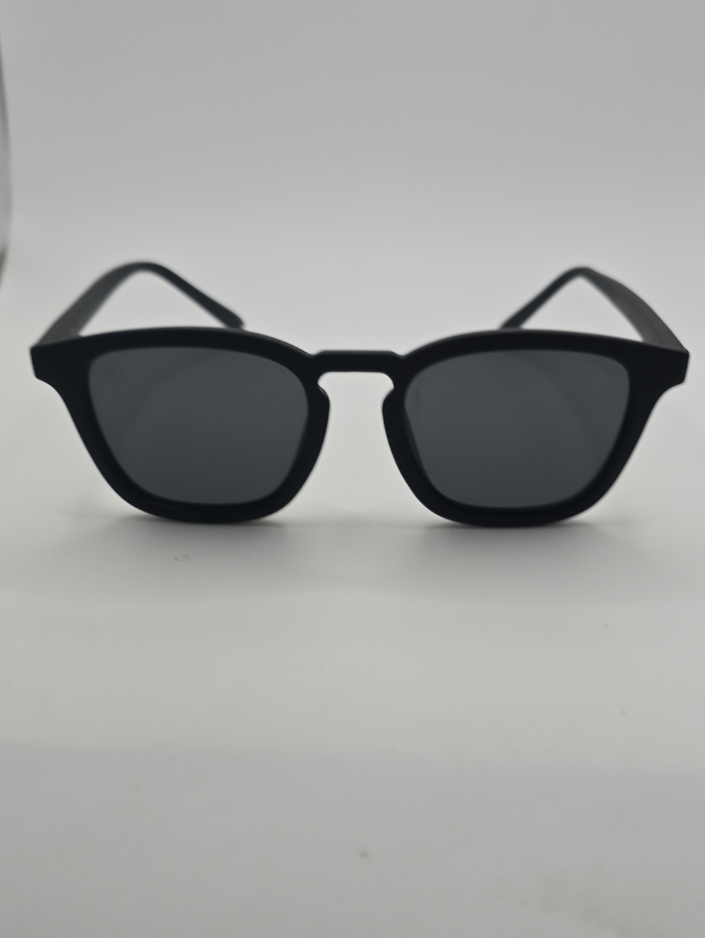 Blenders Soul Singer Classic Black Men's Sunglasses - Timeless Matte Frame